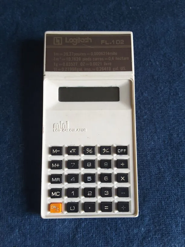 Authentique Calculatrice Vintage Logitech FL-102 – Modèle Rétro LCD Années 80 avec Table de Conversion – Image 2