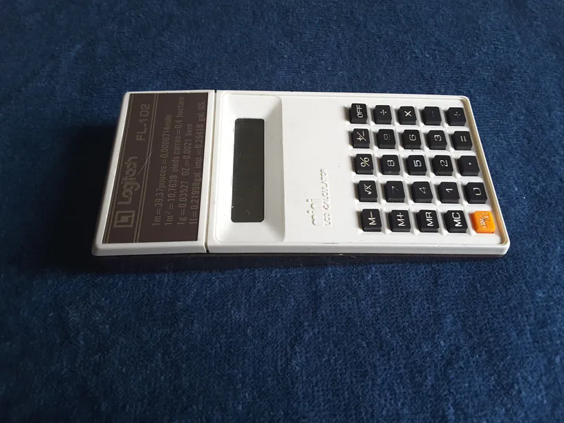 Authentique Calculatrice Vintage Logitech FL-102 – Modèle Rétro LCD Années 80 avec Table de Conversion – Image 4