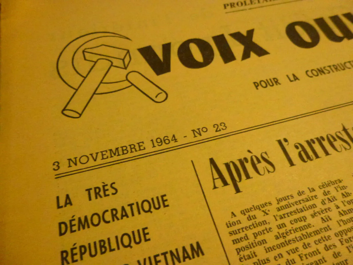 Rare Lot de Journaux Voix Ouvrière 1964 et Tract Étudiants Communistes – Image 3