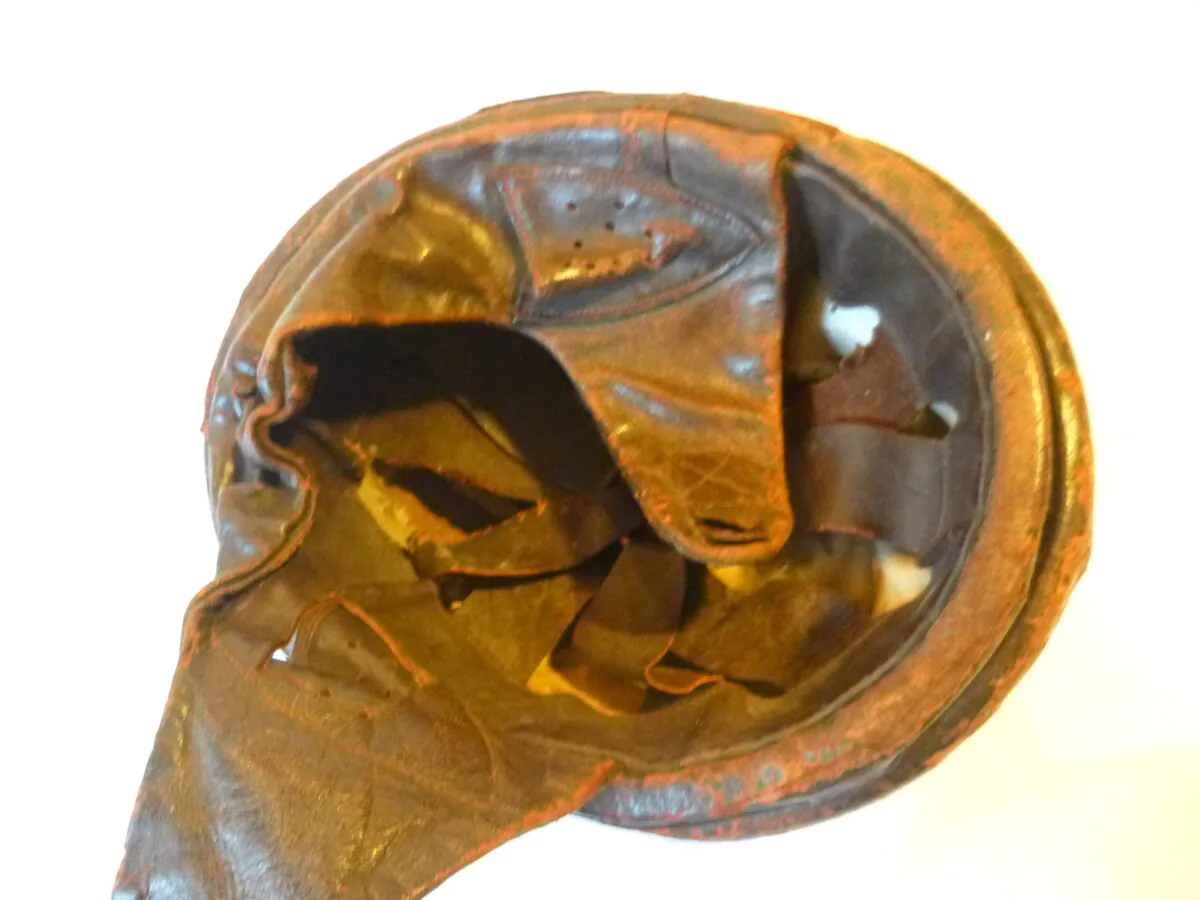 Rare casque moto vintage en cuir années 30/50 – Idéal collection et déco rétro – Image 7