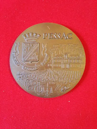 Rare Médaille de Table Municipale en Bronze – Ville de Pessac en Gironde (33600) par Daniel Ponce – vierge de toute inscription personnalisée