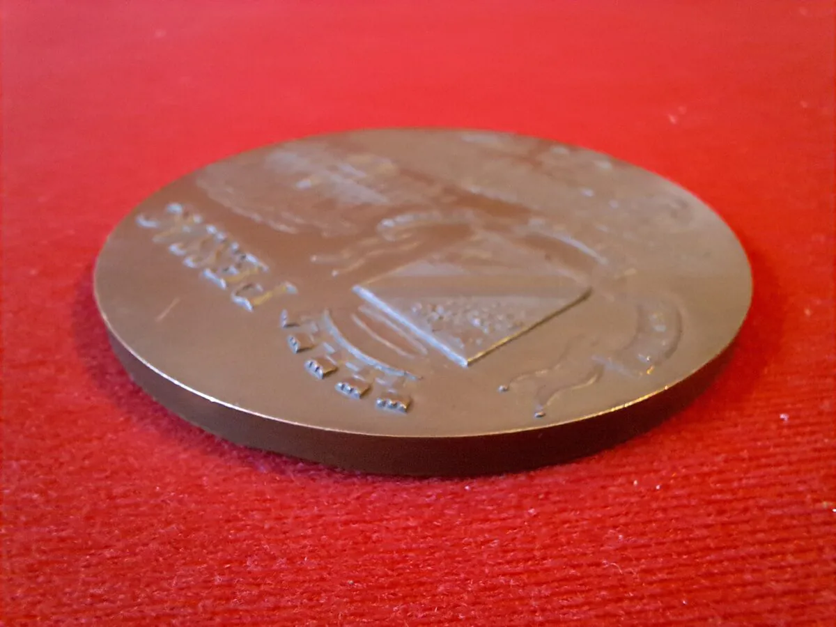Rare Médaille de Table Municipale en Bronze - Ville de Pessac en Gironde (33600) par Daniel Ponce - vierge de toute inscription personnalisée – Image 4