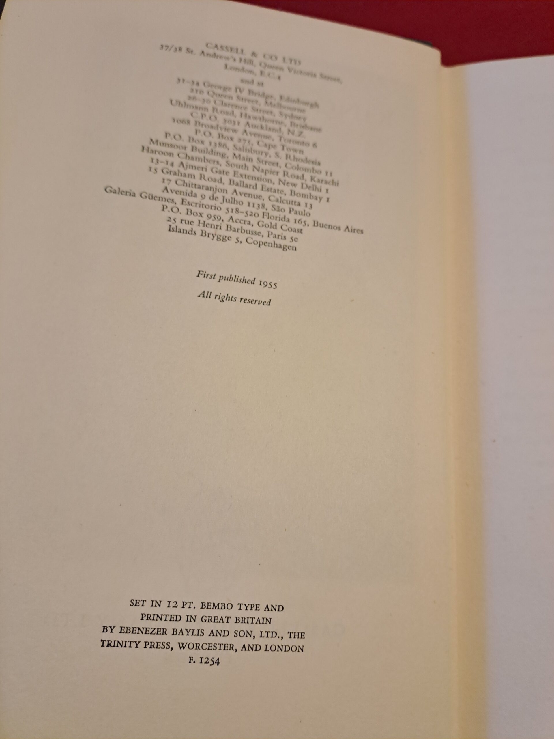 Édition Originale Rare (1955) - A King's Heritage : Memoirs of King Peter II – Image 5