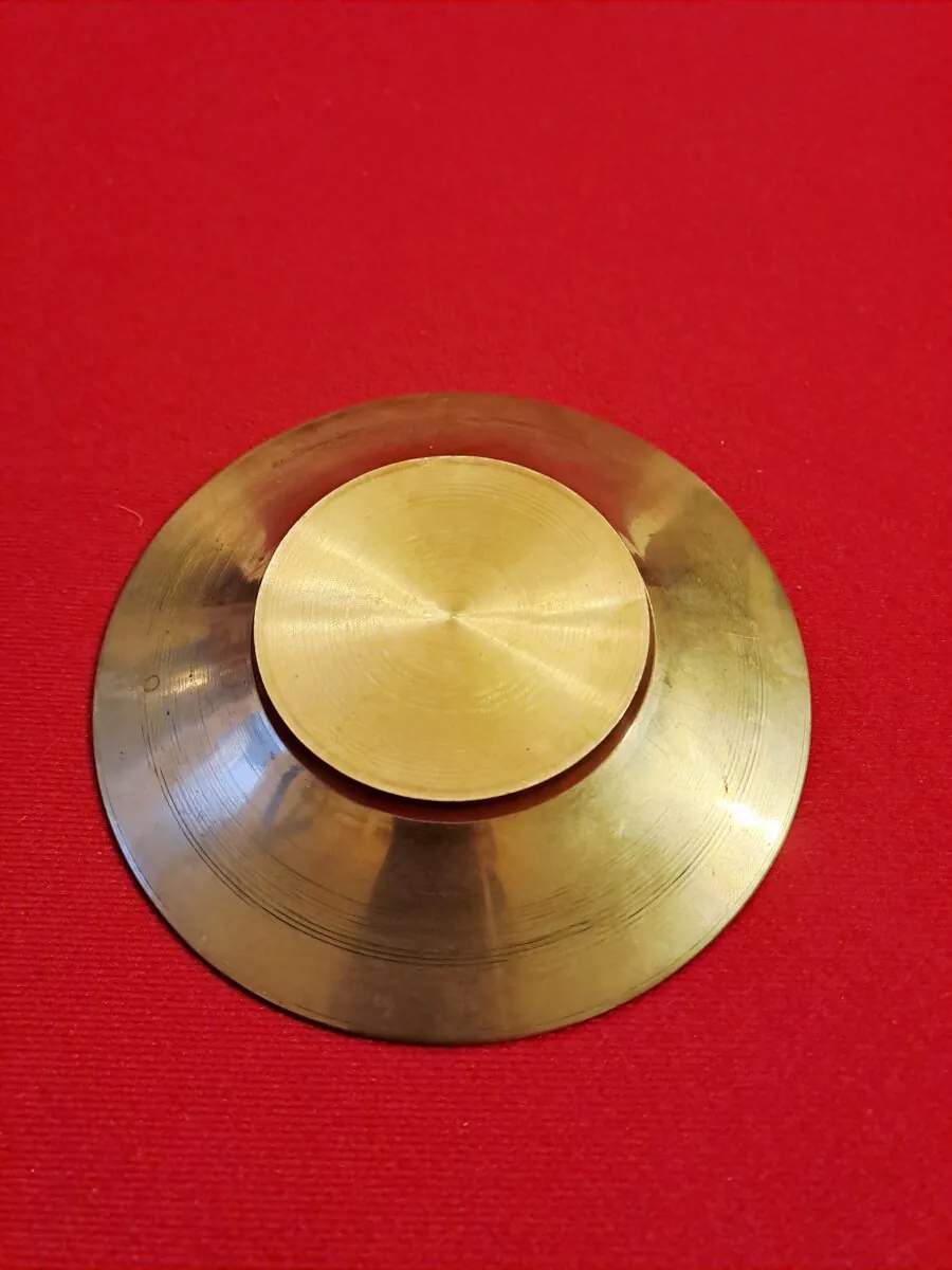 Rare F-16 General Dynamics 1976 Commemorative Medal – Bronze Desk Dish | Historique et Rare ! Médaille Commémorative F-16 General Dynamics 1976 – Plat de Table Bronze – Image 2