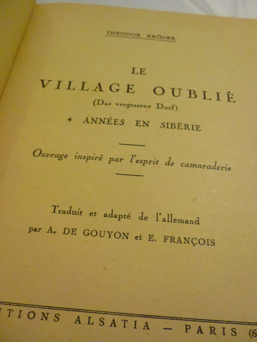 INTENSE ! Le Village Oublié - Theodor Kröger (1943) | Première Édition Française | Superbe Reliure d'Art – Image 10