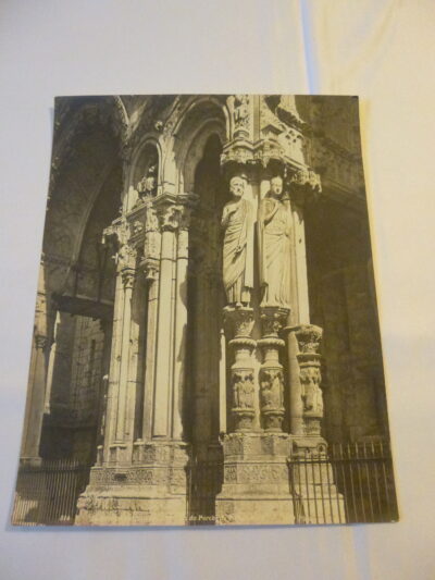 Cathédrale de Chartres, Détails du Porche du Portail Nord, 314, grand tirage albuminé original de l’agence Neurdein à destination des collectionneurs, au dos tampon « Photographies L. Ollivier », fin XIXe